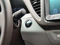 2013款 1.8T 自动 旗舰型