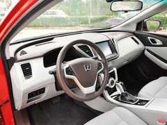 2013款 1.8T 自动 旗舰型