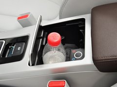 2013款 1.8T 自动 旗舰型