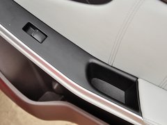 2013款 1.8T 自动 旗舰型