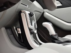 2013款 1.8T 自动 旗舰型