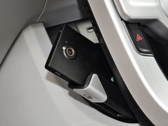 2013款 1.8T 自动 旗舰型