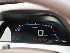 2013款 1.8T 自动 旗舰型