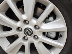 2013款 1.8T 自动 旗舰型