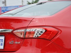 2013款 1.8T 自动 旗舰型