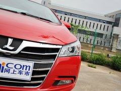 2013款 1.8T 自动 旗舰型