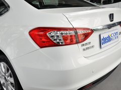 2013款 1.8T 自动 旗舰型