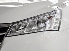 2013款 1.8T 自动 旗舰型