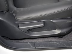 2013款 1.8T 自动 旗舰型