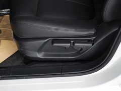 2013款 1.8T 自动 旗舰型