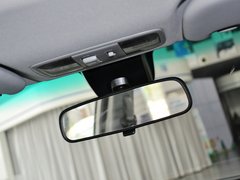 2013款 1.8T 自动 旗舰型
