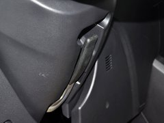 2013款 1.8T 自动 旗舰型