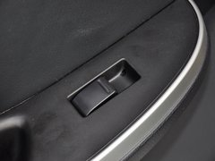 2013款 1.8T 自动 旗舰型