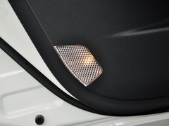 2013款 1.8T 自动 旗舰型