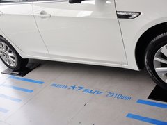 2013款 1.8T 自动 旗舰型