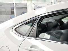 2013款 1.8T 自动 旗舰型