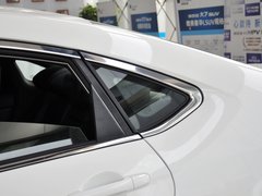 2013款 1.8T 自动 旗舰型