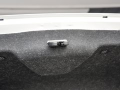 2013款 1.8T 自动 旗舰型
