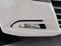 2013款 1.8T 自动 旗舰型