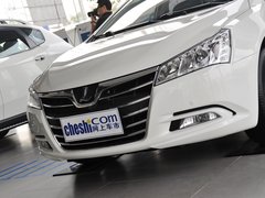 2013款 1.8T 自动 旗舰型