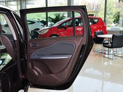 2013款 1.4T 自动 舒适型 5座