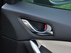 2013款 2.0L 手动 两驱舒适型