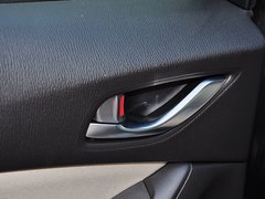 2013款 2.0L 手动 两驱舒适型
