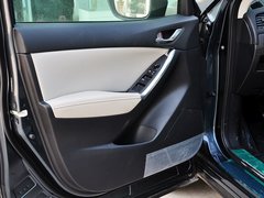 2013款 2.0L 手动 两驱舒适型
