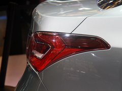 2014款 2.0L 自动 旗舰型