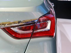 2014款 2.0L 自动 旗舰型