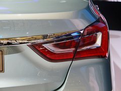 2014款 2.0L 自动 旗舰型