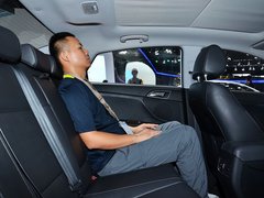 2014款 2.0L 自动 旗舰型