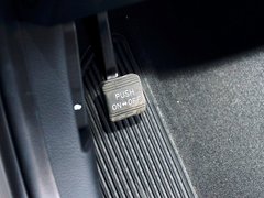 2014款 2.0L 自动 旗舰型