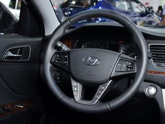 2014款 2.0L 自动 旗舰型
