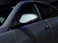 2014款 2.0L 自动 旗舰型