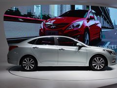2014款 2.0L 自动 旗舰型