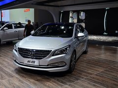 2014款 2.0L 自动 旗舰型