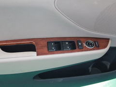 2014款 2.0L 自动 旗舰型