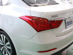 2014款 2.0L 自动 旗舰型