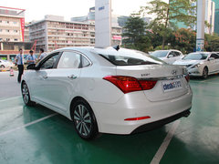 2014款 2.0L 自动 旗舰型