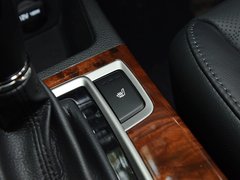 2014款 2.0L 自动 旗舰型