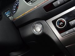 2014款 2.0L 自动 旗舰型