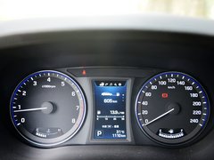 2014款 2.0L 自动 旗舰型