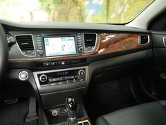 2014款 2.0L 自动 旗舰型