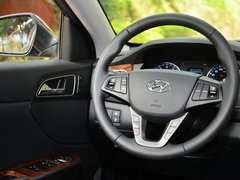 2014款 2.0L 自动 旗舰型