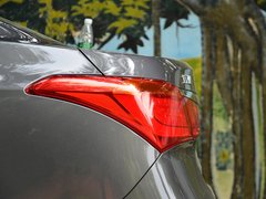2014款 2.0L 自动 旗舰型