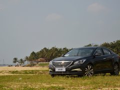 2014款 2.0L 自动 旗舰型