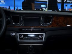 2014款 2.0L 自动 旗舰型