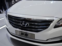2014款 2.0L 自动 旗舰型