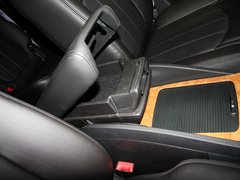 2013款 3.6L 自动 四驱精英版 7座